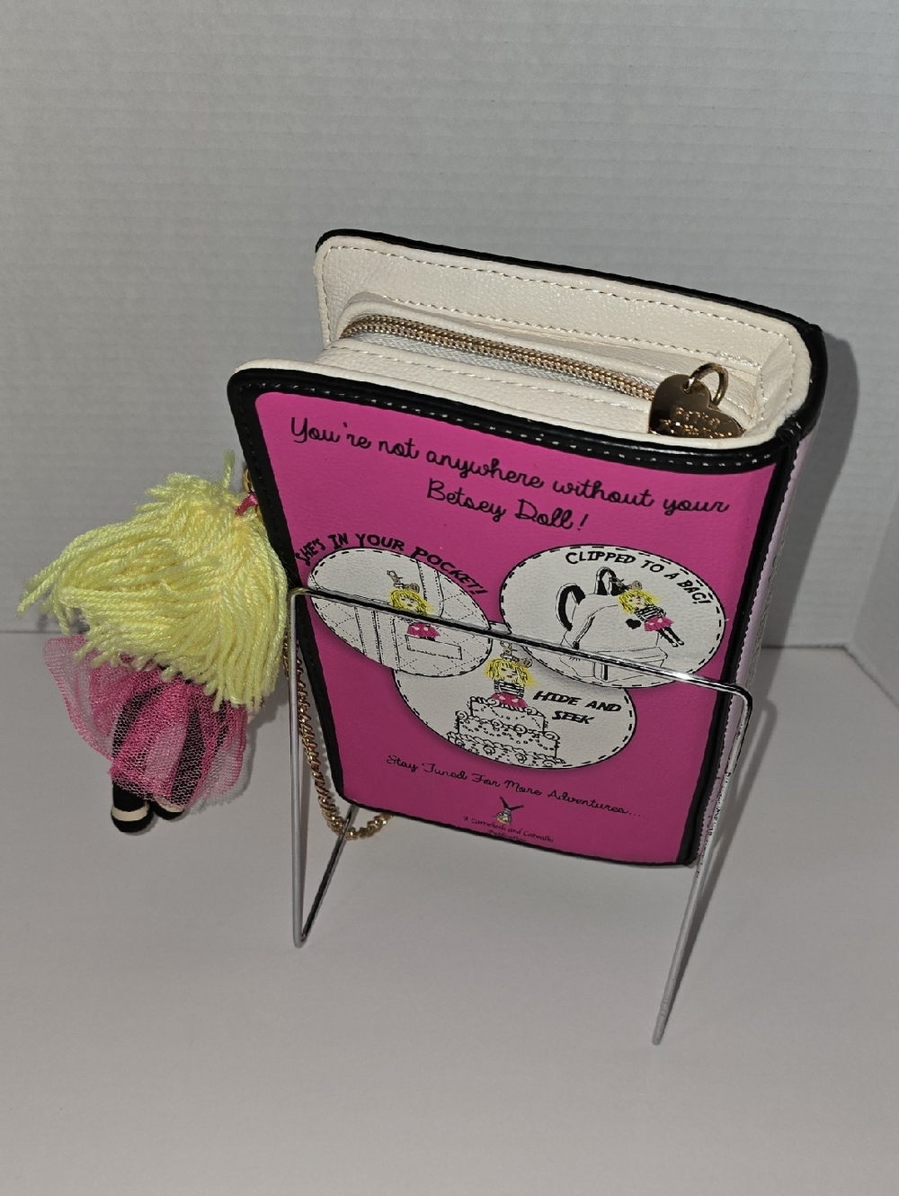 The Fun Filled Adventures of Betsey Johnson - Picture 7 of 15